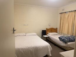 Ovensview On Riverside