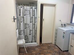 Ovensview On Riverside