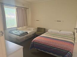 Ovensview On Riverside