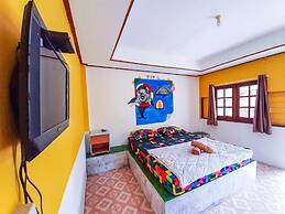 T and T House - Adults Only