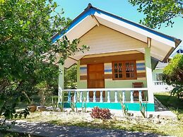 T and T House - Adults Only