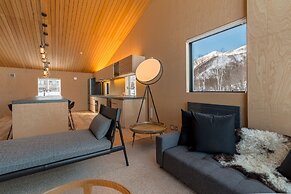 Foxwood E by H2 Life