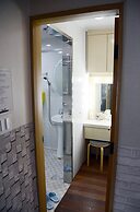 Ganderak Guesthouse - Hostel