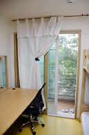 Ganderak Guesthouse - Hostel