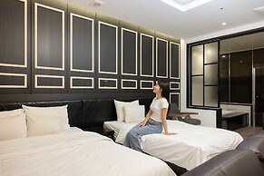 Hotel Moon Cheonan Sinbuldang