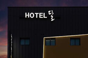 Hotel Moon Cheonan Sinbuldang