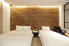 Hotel Moon Cheonan Sinbuldang