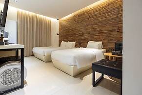 Hotel Moon Cheonan Sinbuldang