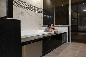 Hotel Moon Cheonan Sinbuldang