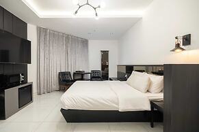 Hotel Moon Cheonan Sinbuldang