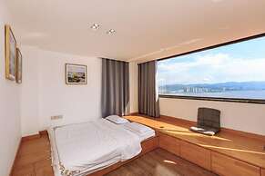 Dali SiWu Seaview Villa