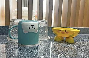 Shanghai Linyin Holiday Hotel