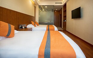 Shanghai Linyin Holiday Hotel