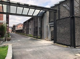 Shanghai Linyin Holiday Hotel