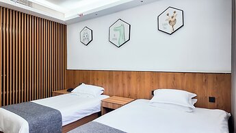 Shanghai Linxi Hotel-Free shuttle bus to Pudong Airport and Disneyland
