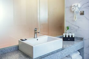 Shanghai Linyin Holiday Hotel