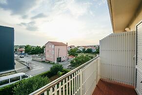 Apartments & Rooms Peranic