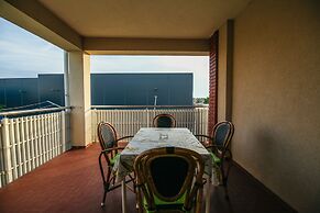 Apartments & Rooms Peranic