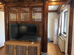 Beijing Downtown Travelotel