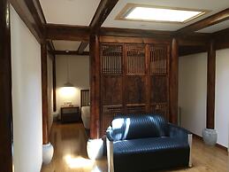 Beijing Downtown Travelotel