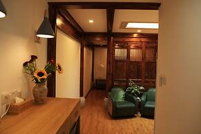 Beijing Downtown Travelotel