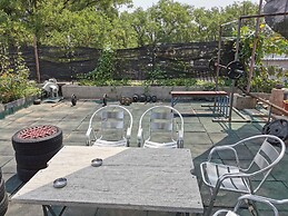 Beijing Downtown Travelotel