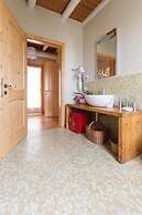 Cascina Serenella B&B
