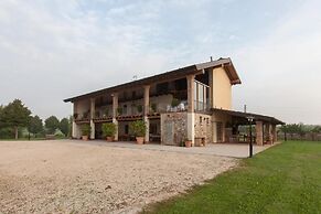 Cascina Serenella B&B