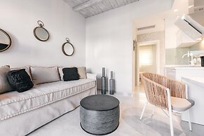 Minthi Boutique Apartments