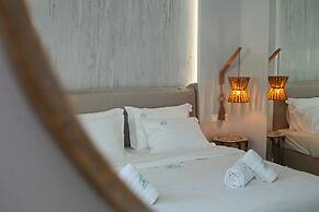 Minthi Boutique Apartments