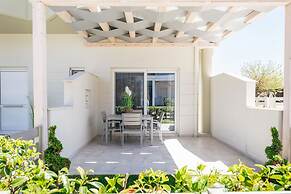 Minthi Boutique Apartments