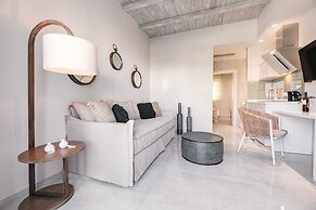 Minthi Boutique Apartments