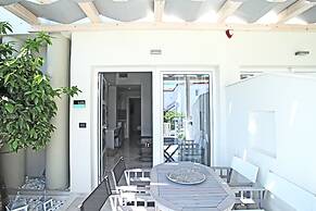 Minthi Boutique Apartments