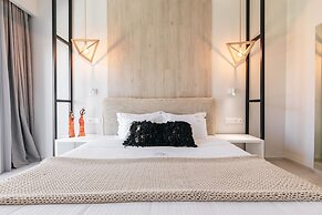 Minthi Boutique Apartments