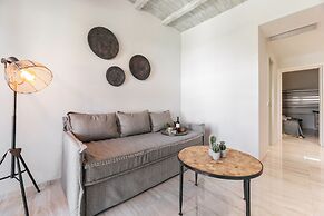 Minthi Boutique Apartments