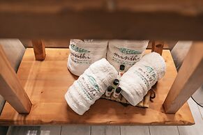 Minthi Boutique Apartments