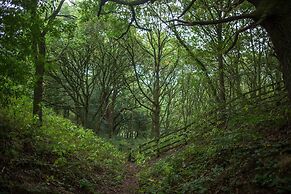 Riding Farm Cottages