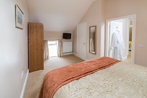 Riding Farm Cottages