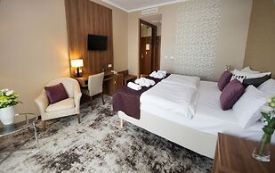 Outlet Hotel Polgár