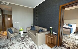 Outlet Hotel Polgár