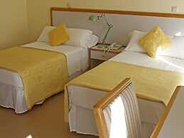 Hotel Playa de Merón