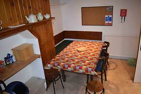 Traditional Apartment oer the Meadows