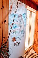 Traditional Apartment oer the Meadows