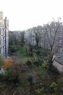 Traditional Apartment oer the Meadows