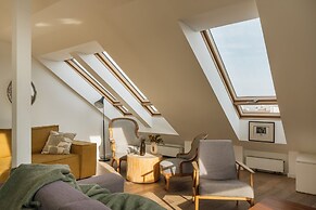 Penthouse Skyline - LoftAffair