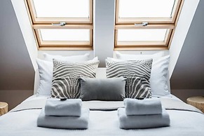 Penthouse Skyline - LoftAffair