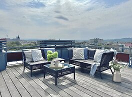 Penthouse Skyline - LoftAffair