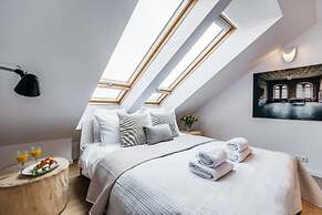 Penthouse Skyline - LoftAffair