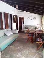 Beachfront house with amazing sea view