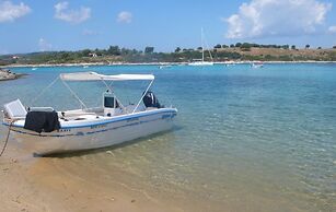 Beachfront house with amazing sea view